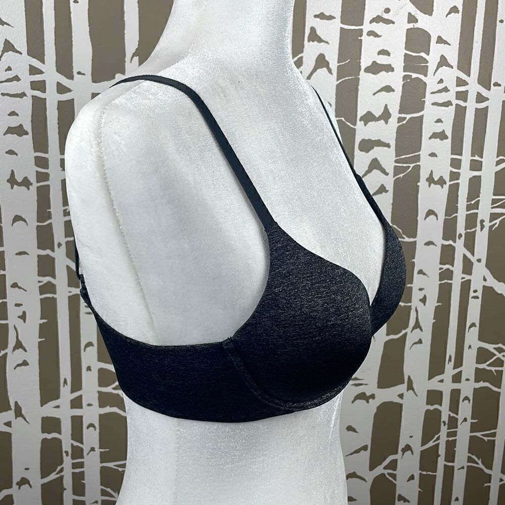 Victoria’s Secret Heathered Charcoal Grey Uplift Semi Demi Convertible Strap Und - Picture 2 of 8